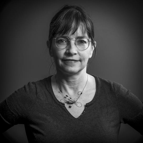 Betty Marquez, vitrailliste